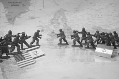 Warfare tactics — tactiques de guerre