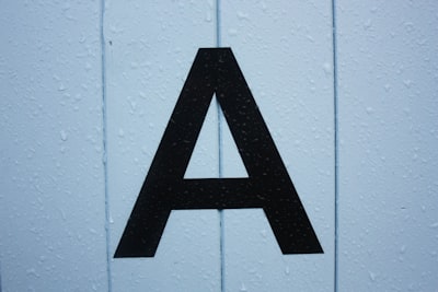 un/una — A