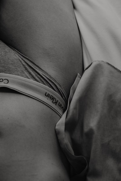voyeurism — voyeurisme