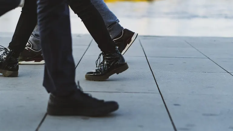 stride — enjambée