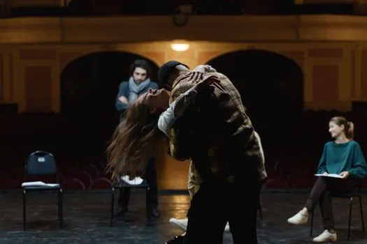 Актеры — Thespians