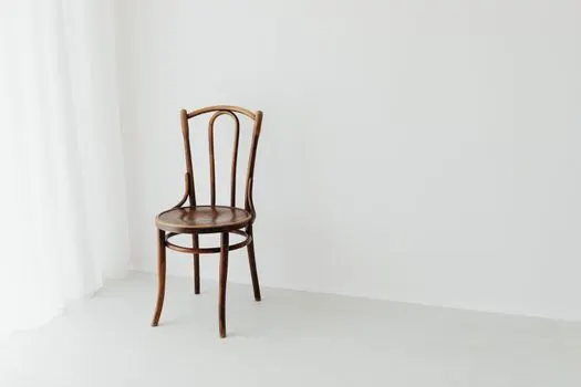 stolica — sedia