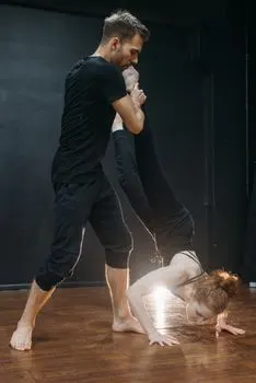 Стояние на руках — Handstanding