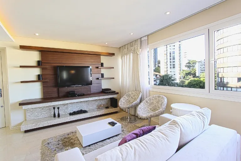 furnished — meublé