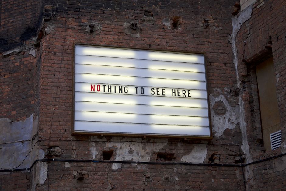 anywhere else — altrove