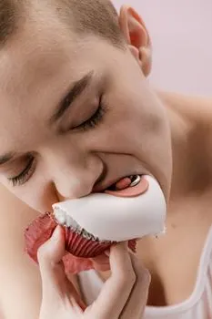 у вас слюнки текут — Makes your mouth water