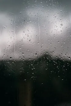 il fait humide — vlažno