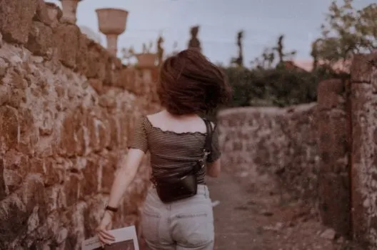 geçti — a trecut