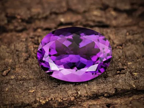 Драгоценный камень — Gem