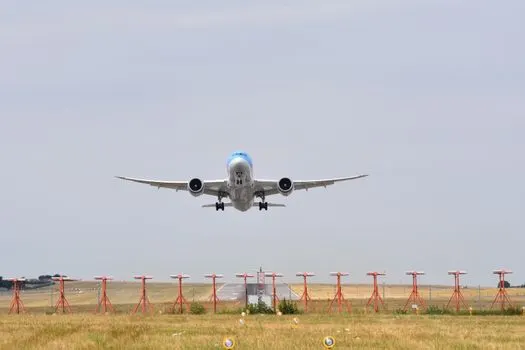 aéroport — Aeroporto