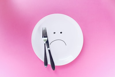 affamé — hungry