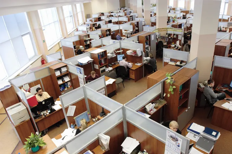 office — bureau