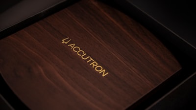 loquace — loquacious