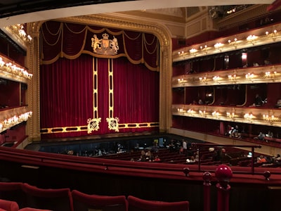 Opéra — Opera