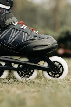 Роликовые коньки — Rollerblades
