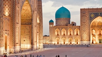 Узбекистан — Uzbekistán