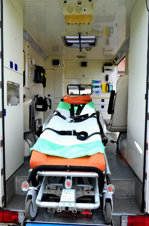 stretcher — brancard