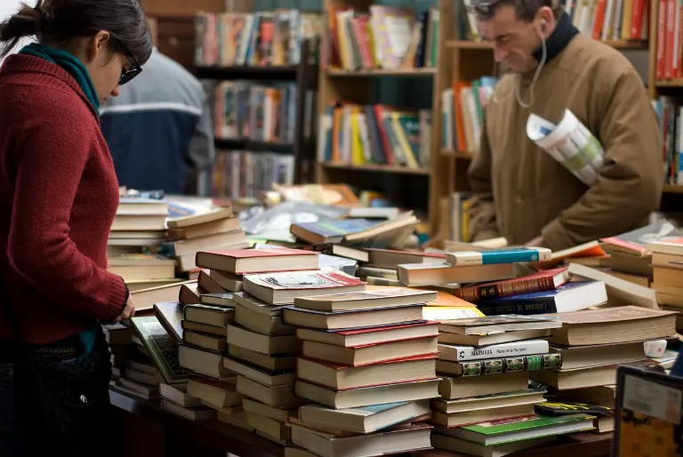 used books — livres d'occasion