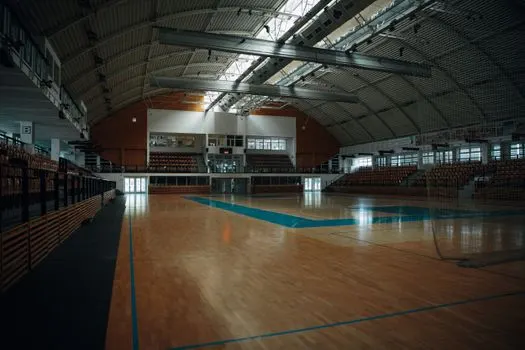 el estadio — das Stadion