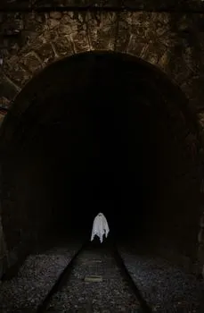 Жуткий — Spooky