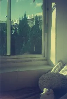 скрытое место — inconspicuous spot