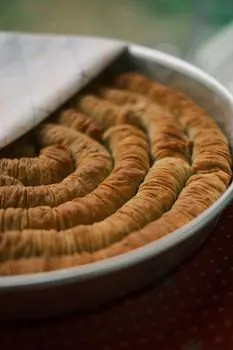 pita — filo pastry pie