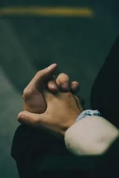 холодный — impersonal