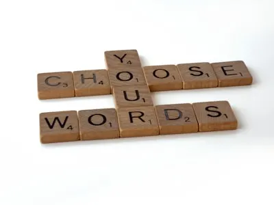 sinónimo — Byword