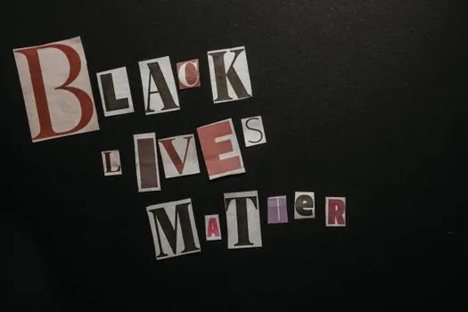 ucena — Blackmail