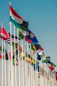 нации — nations