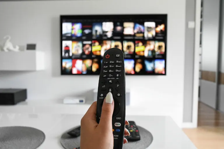 on demand — à la demande