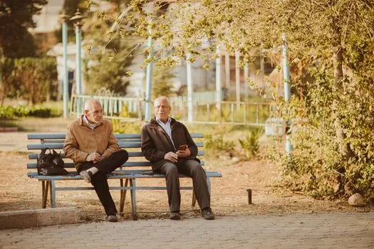 Čime se baviš u slobodno vreme? — Che cosa fai nel tempo libero?