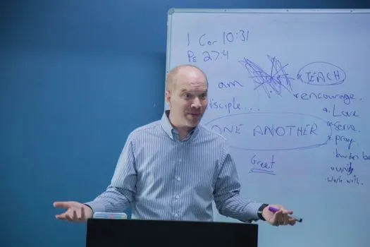 Представьте тему — Introduce the subject