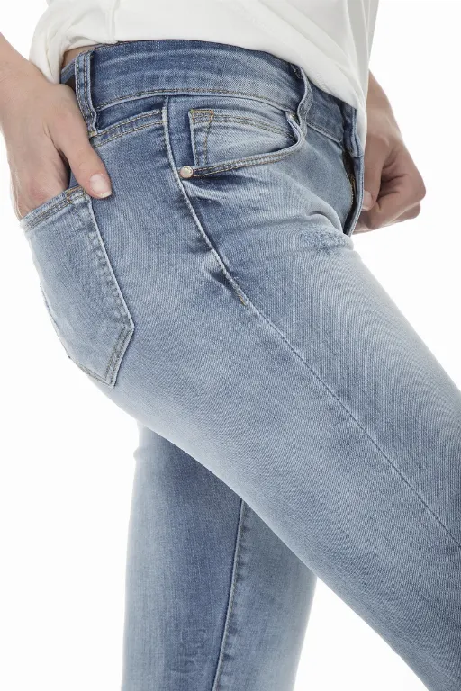 hips — hanches