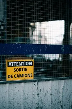 pažnja — attention