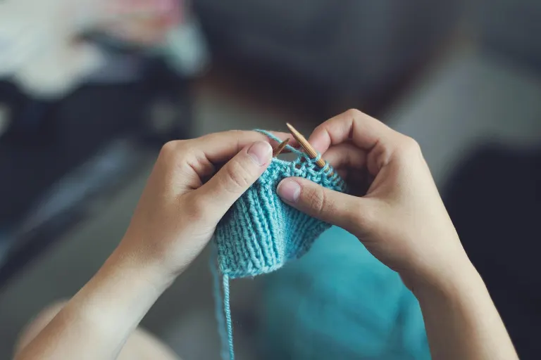 knit — tricoter
