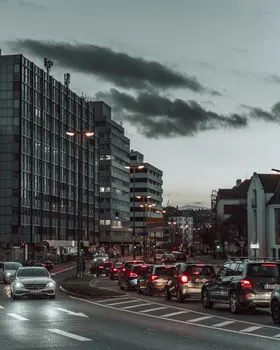 плата за въезд в зону ограниченного движения — traffic congestion charge