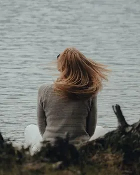 чувство изоляции — Feeling isolated