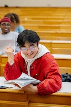 высшее образование — tertiary education