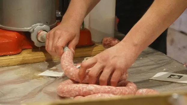 сосиска для готовки — kobasica