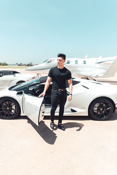 noir de jais — jet-black
