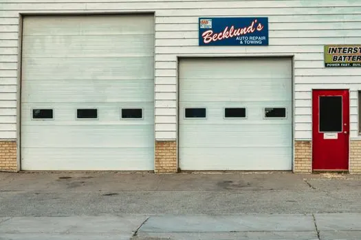 Гараж — Garage