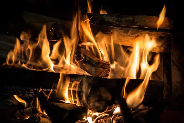 woodsmoke — fumée de bois