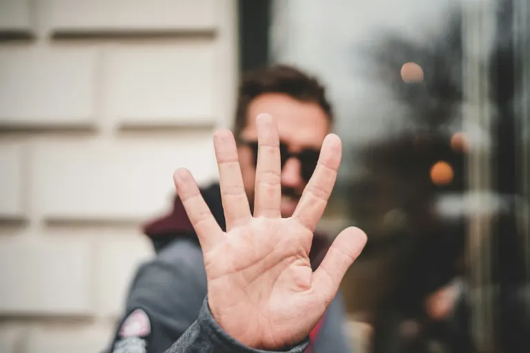 five — cinq