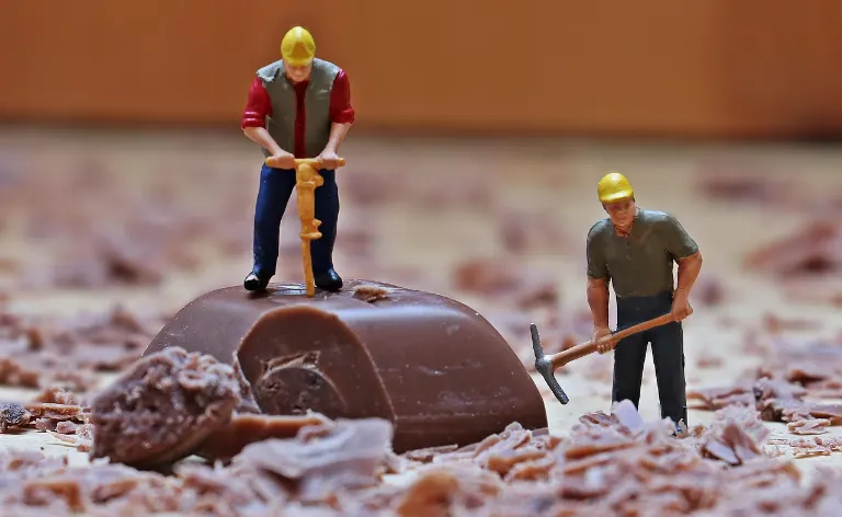 miniature — en miniatura