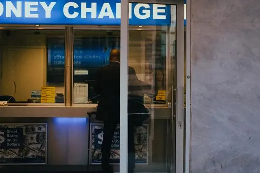 bureau de change — menjačnica