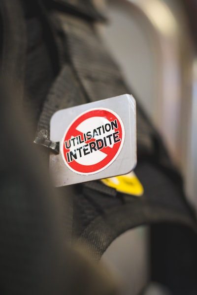 indiqué — indicated