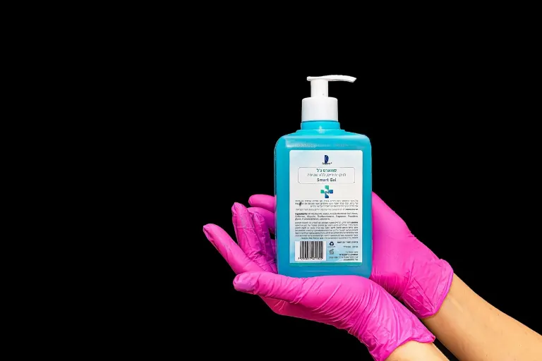 hand sanitizer — gel hydroalcoolique