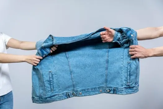 Натяните — Pull on