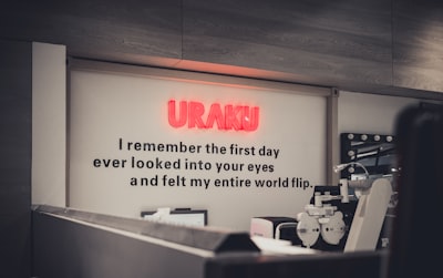 Unfairly — injustement